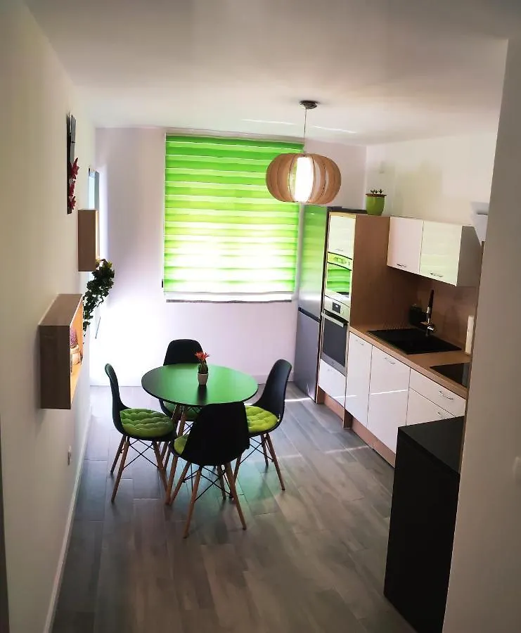 Apartment Apartman Levi Pula