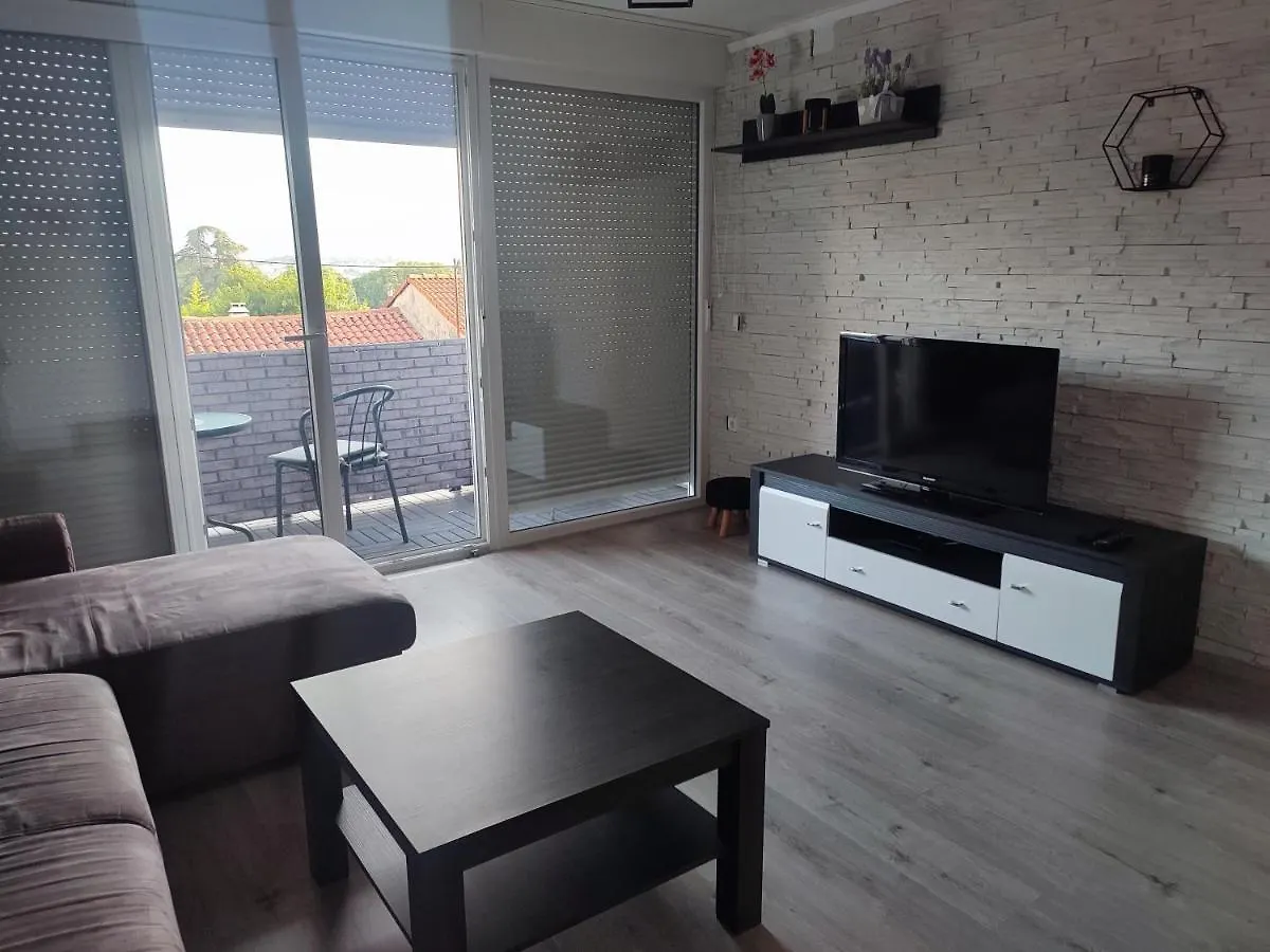 Apartment Apartman Levi Pula