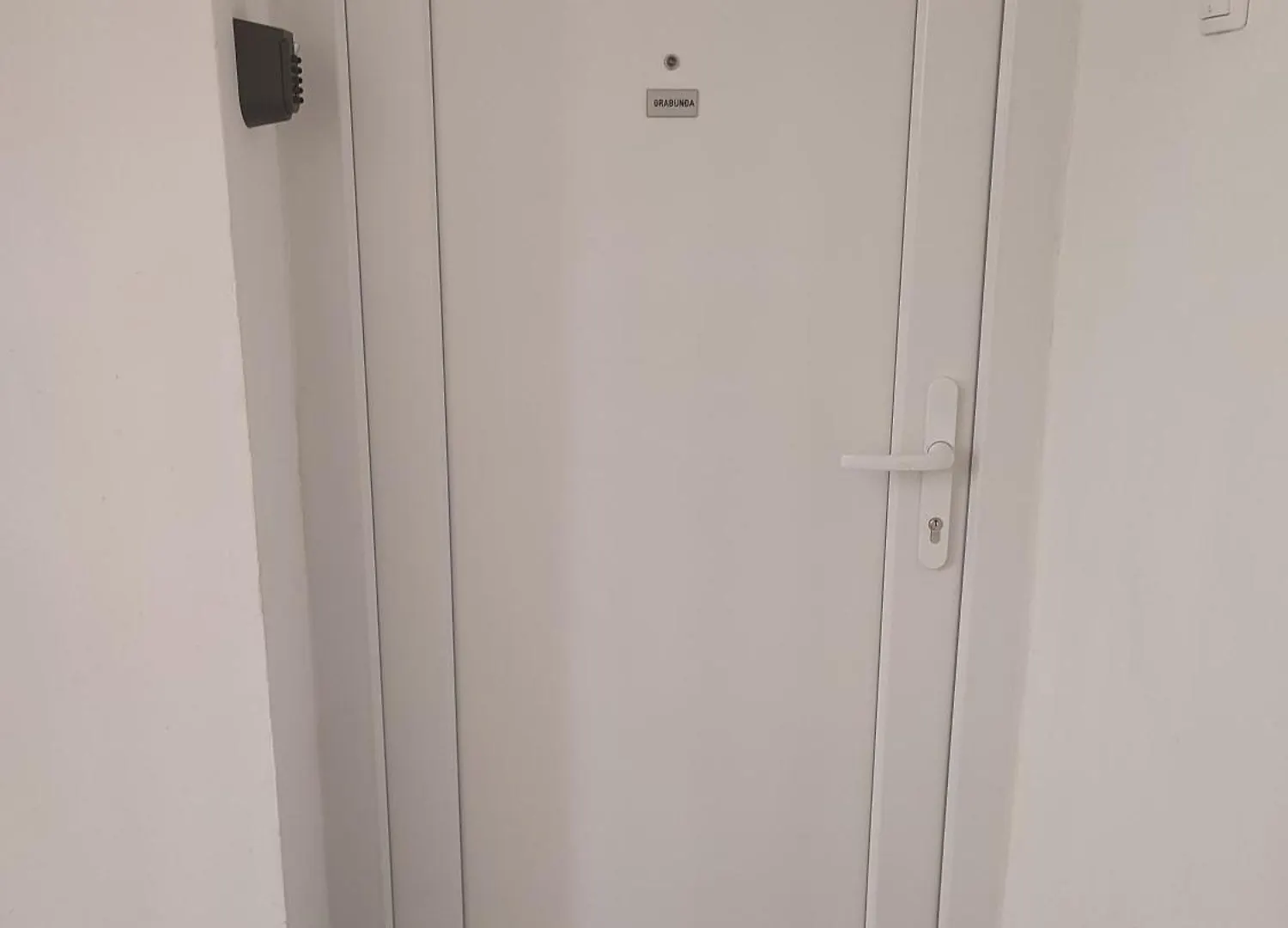 Apartman Levi Pula 0*,  Croatia
